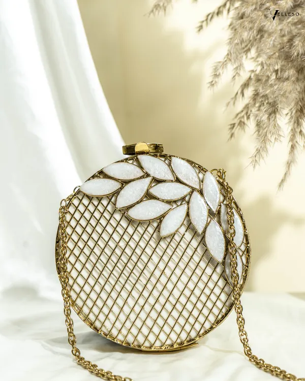 Ivory_Vine_Halo_Clutch